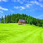 Holiday home Jarogowka Stylowy Dom Goralski